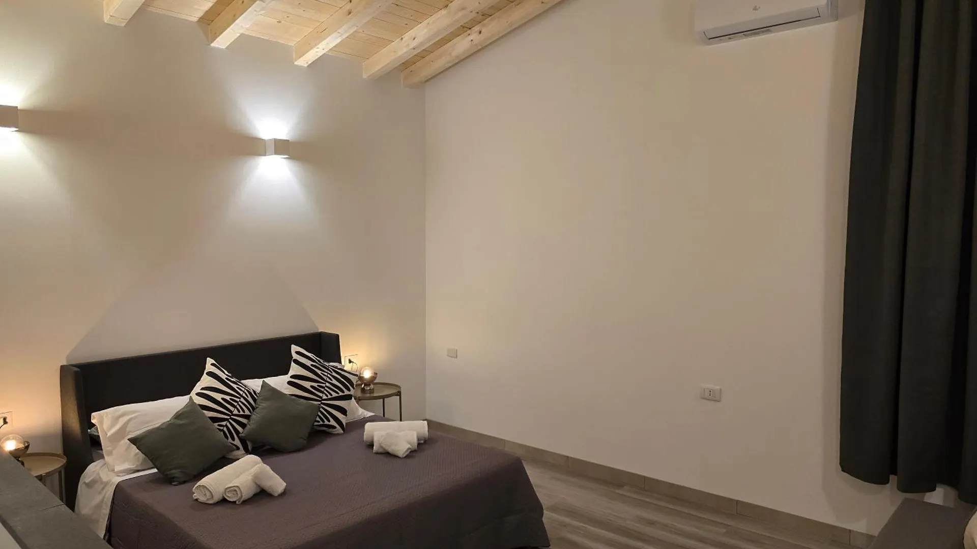 Fortino Living Spring Catania 0*,  Italy