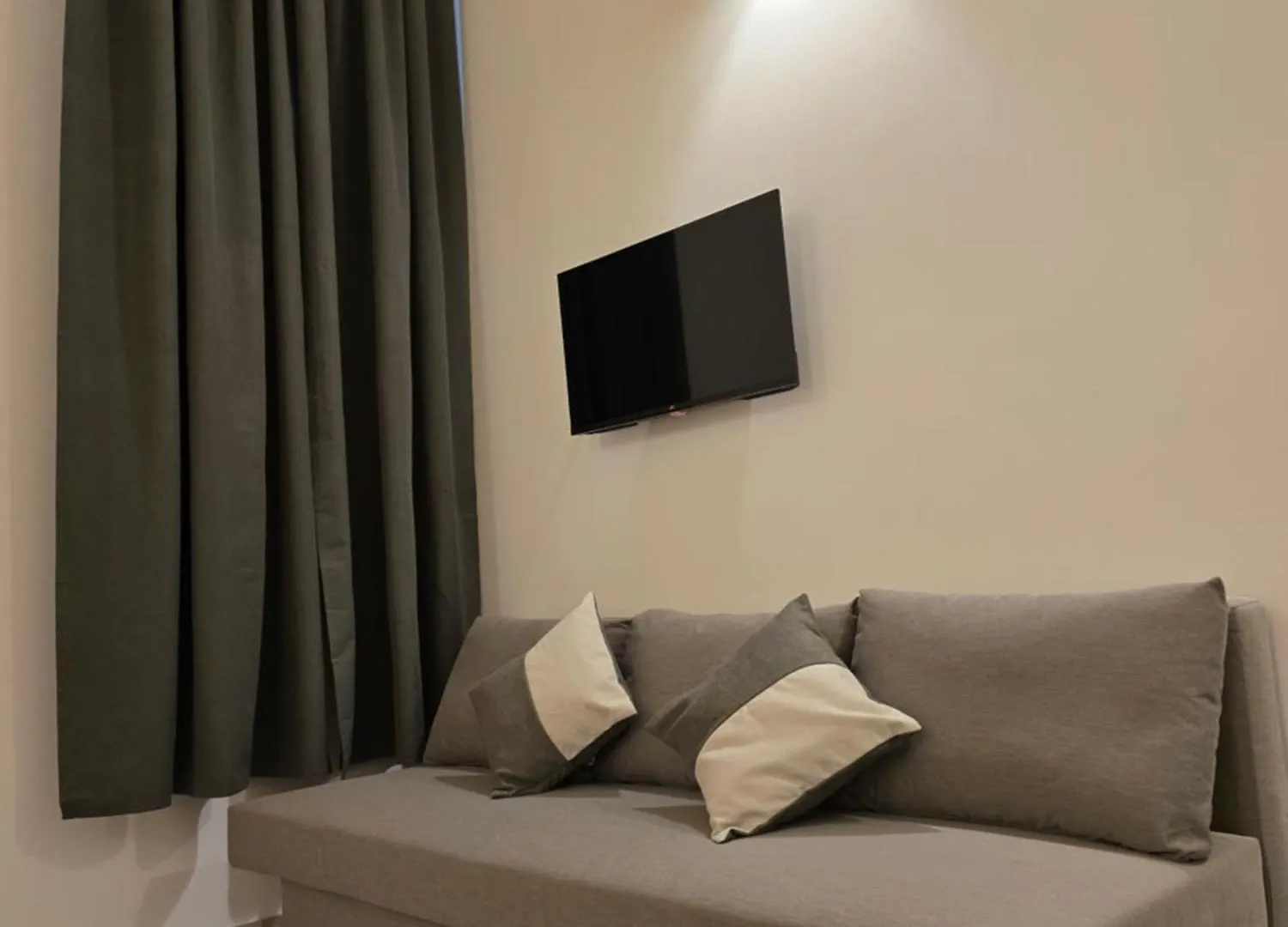Fortino Living Spring Catania 0*,